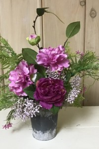 $30 WK-350 Antique tin pot with pink Dahlias